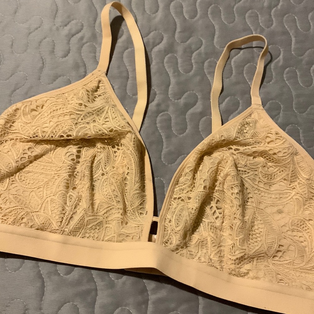 New lively size 3 bra